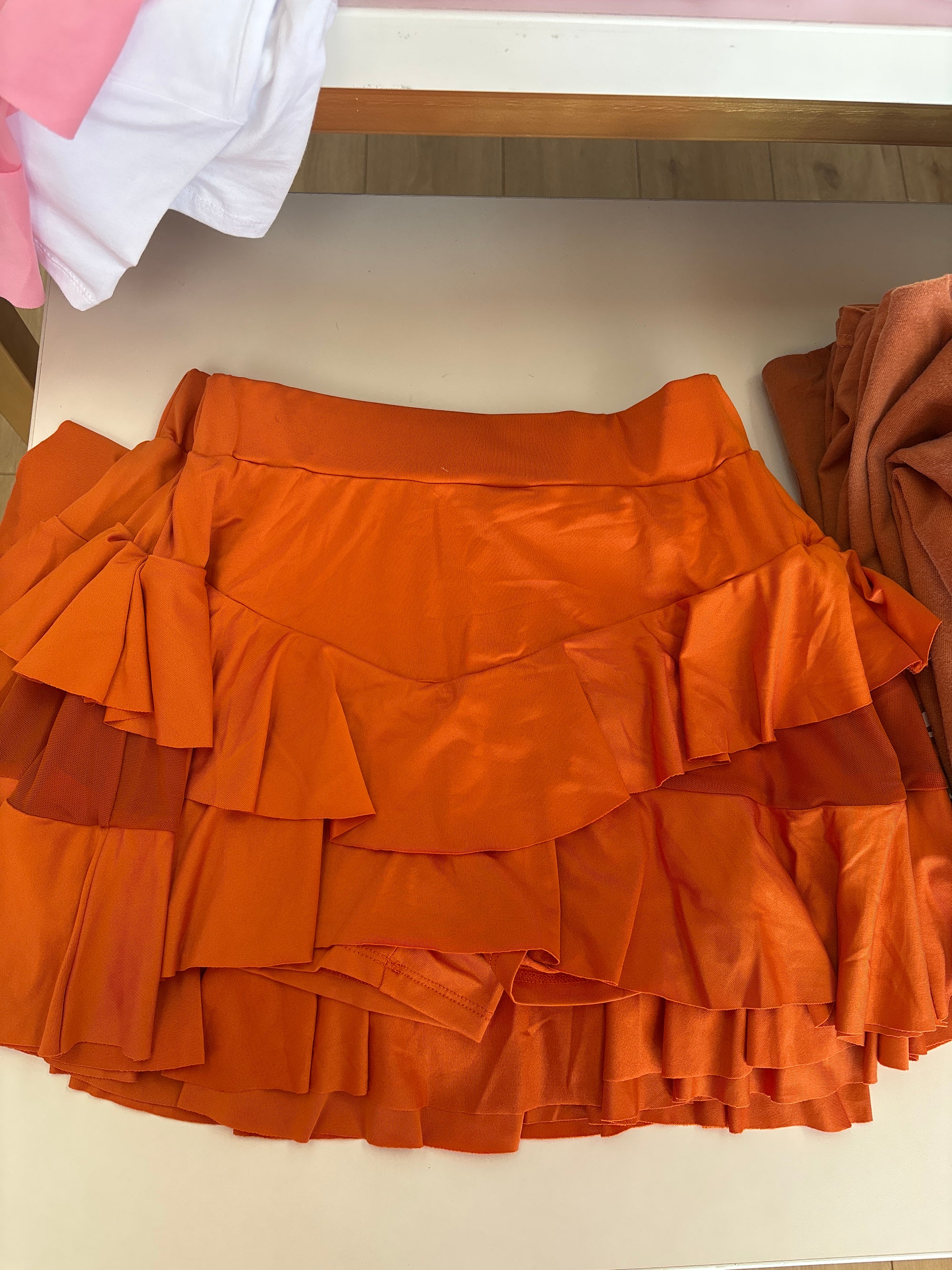 Ruffle skort